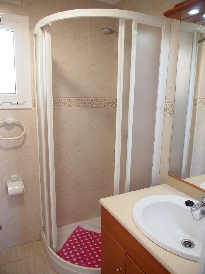 Miramar 32C Apartment โรเซส ภายนอก รูปภาพ
